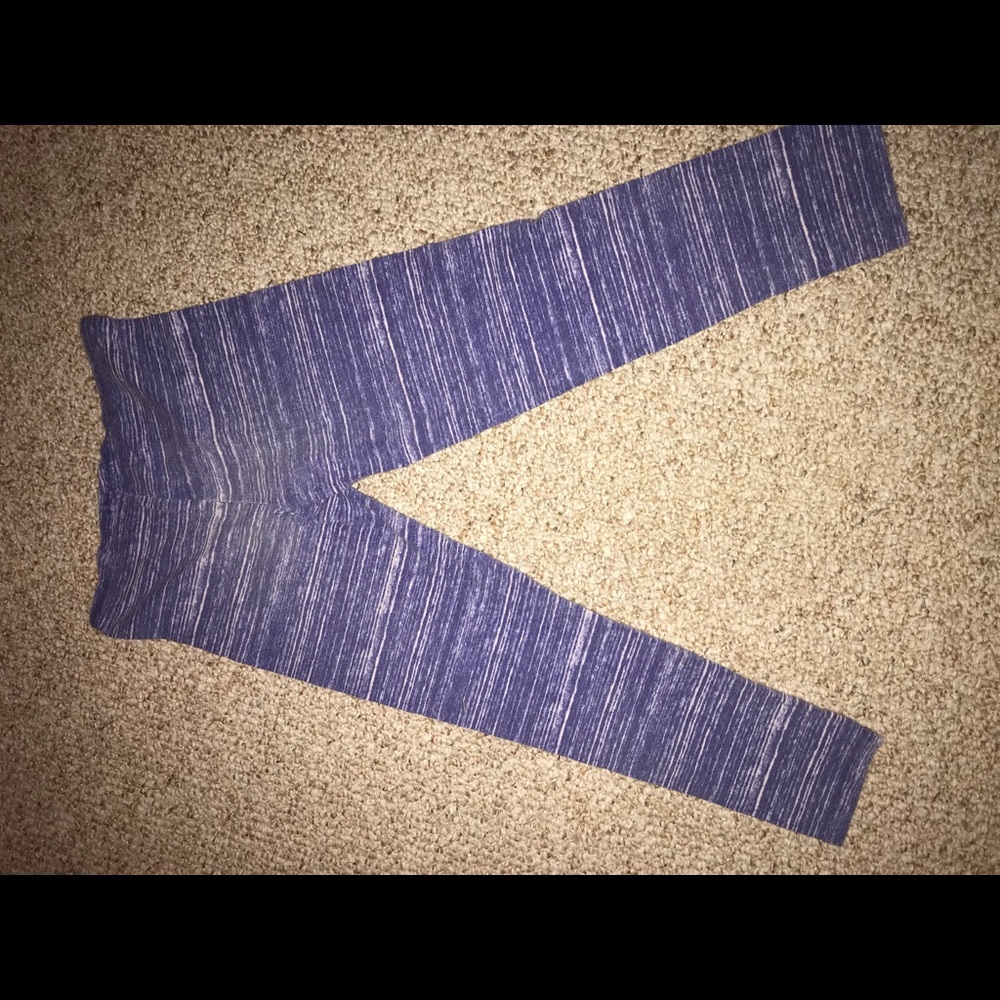 Striped purple leggings